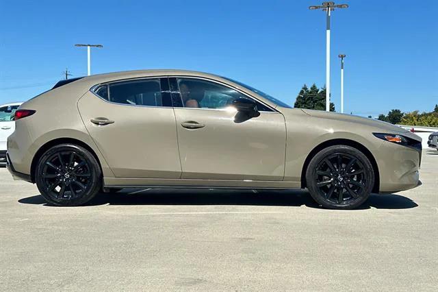 2025 Mazda Mazda3 Hatchback 2.5 Carbon Turbo