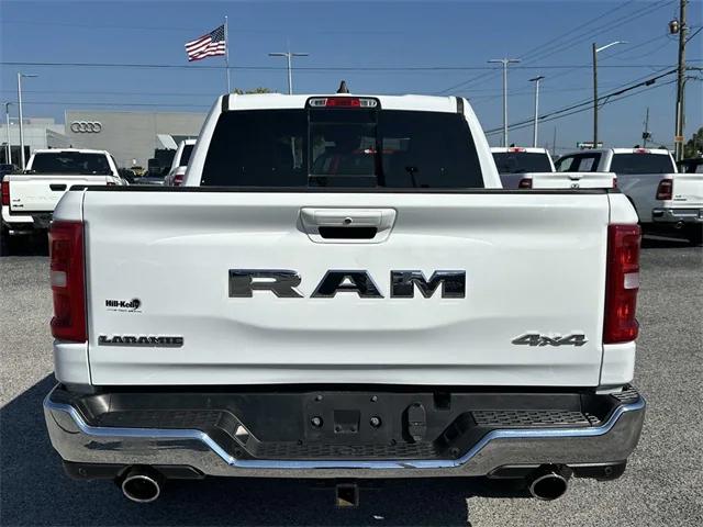 2025 RAM 1500 Laramie Crew Cab 4x4 57 Box