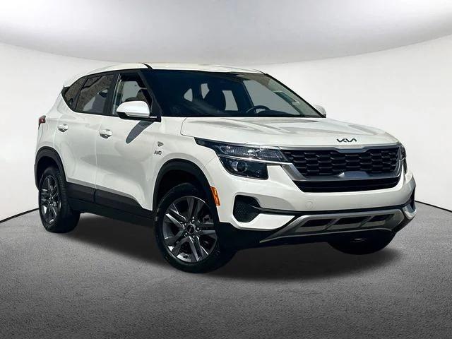 2023 Kia Seltos LX