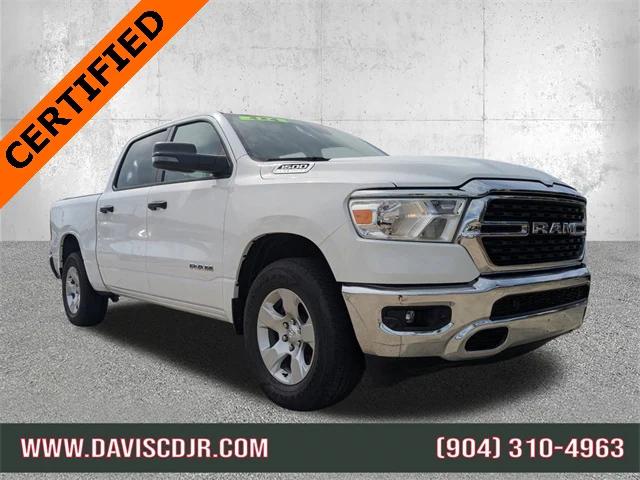 2024 RAM 1500 Lone Star Crew Cab 4x4 57 Box