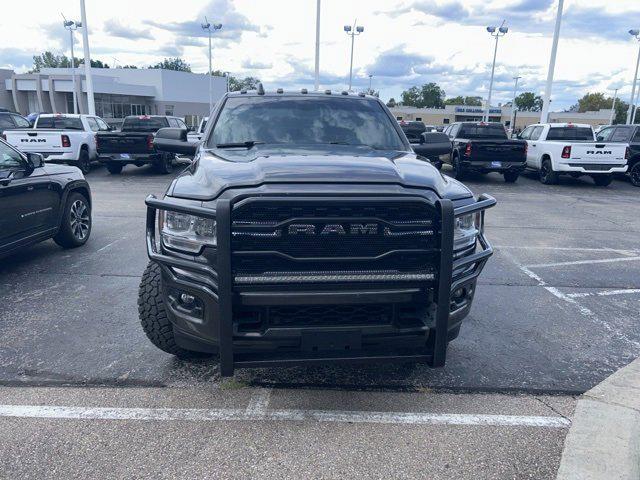 2022 RAM 3500 Big Horn Crew Cab 4x4 64 Box