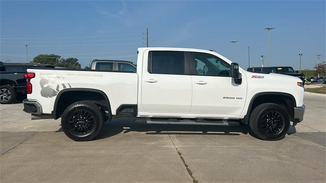 2022 Chevrolet Silverado 2500HD 4WD Crew Cab Standard Bed LT