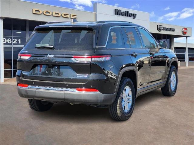 2023 Jeep Grand Cherokee Laredo 4x4 2023 Jeep Grand Cherokee Laredo 4x4