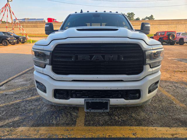 2024 RAM 3500 Laramie Crew Cab 4x4 8 Box