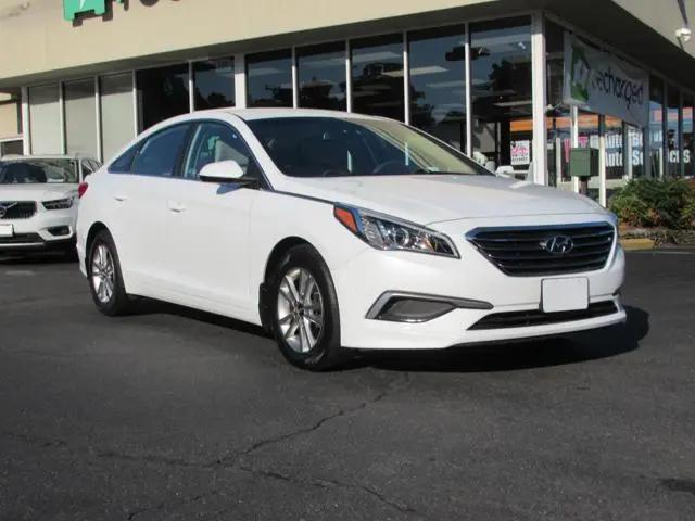 2017 Hyundai Sonata SE for sale in Fairfax, VA