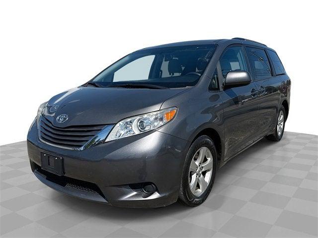 2017 Toyota Sienna LE 7 Passenger 2017 Toyota Sienna LE 7 Passenger