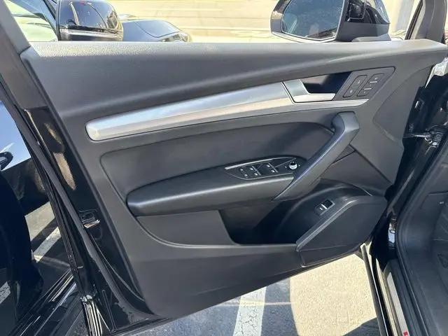 2025 Audi Q5 Premium 45 TFSI S line quattro