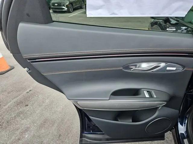 2026 Genesis GV70 3.5T Sport Advanced
