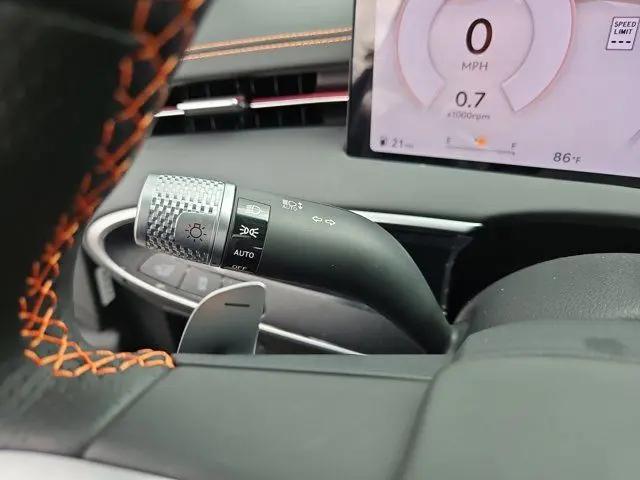 2026 Genesis GV70 3.5T Sport Advanced