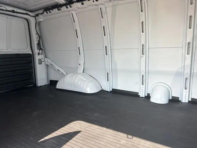 2025 Chevrolet Express Cargo Van RWD 2500 Regular Wheelbase WT