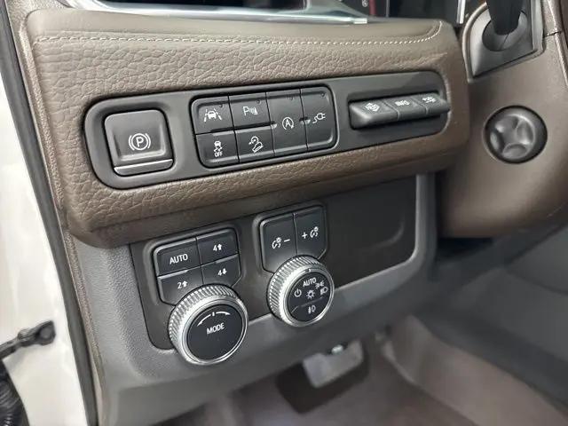 2021 GMC Yukon 4WD Denali