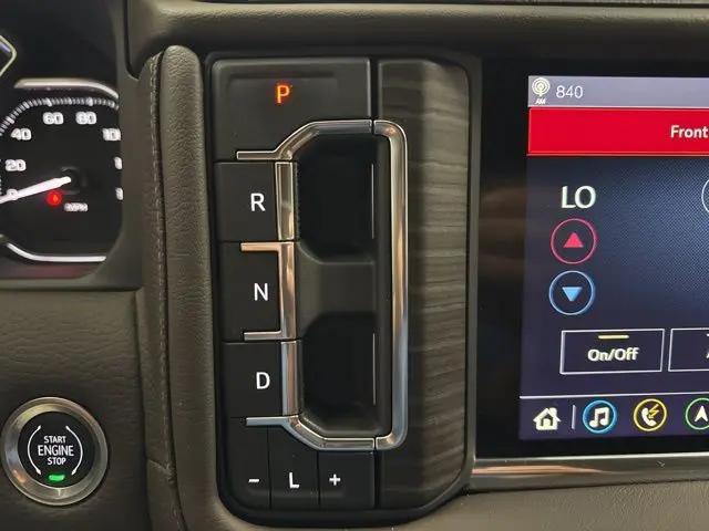 2021 GMC Yukon 4WD Denali