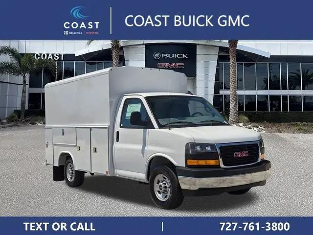 2025 GMC Savana Cutaway Work Van