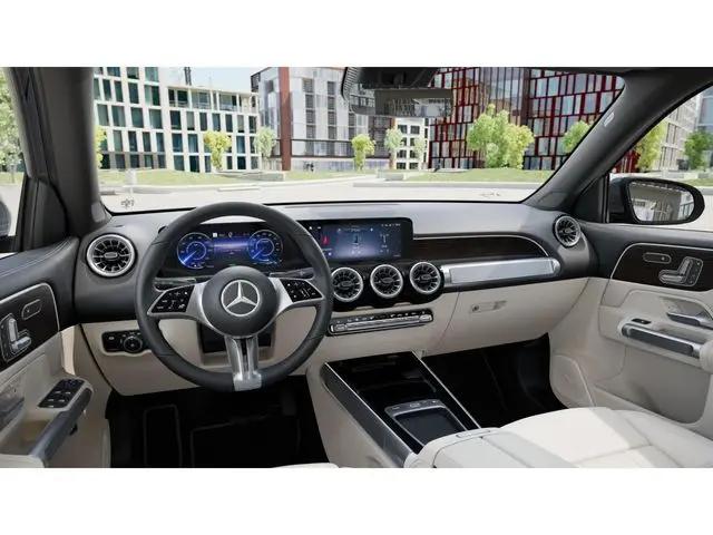 2025 Mercedes-Benz EQB 250 EQB 250+