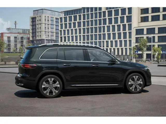2025 Mercedes-Benz EQB 250 EQB 250+