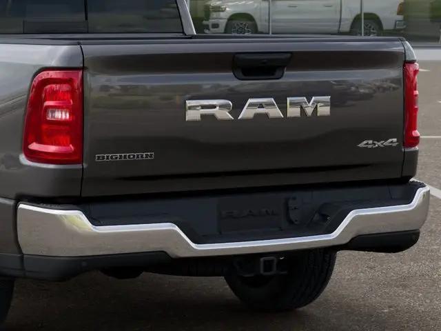 2025 Ram 1500 Big Horn Crew Cab 4x4 5'7" Box