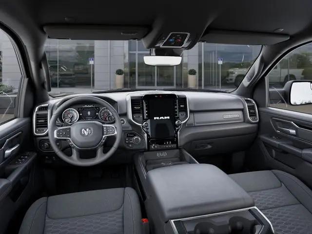 2025 Ram 1500 Big Horn Crew Cab 4x4 5'7" Box