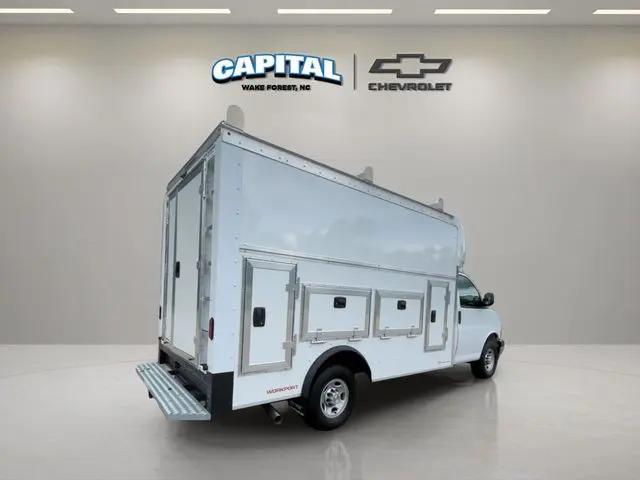 2025 Chevrolet Express Cutaway Work Van