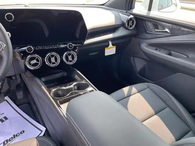 2026 Chevrolet V Blazer FWD LT