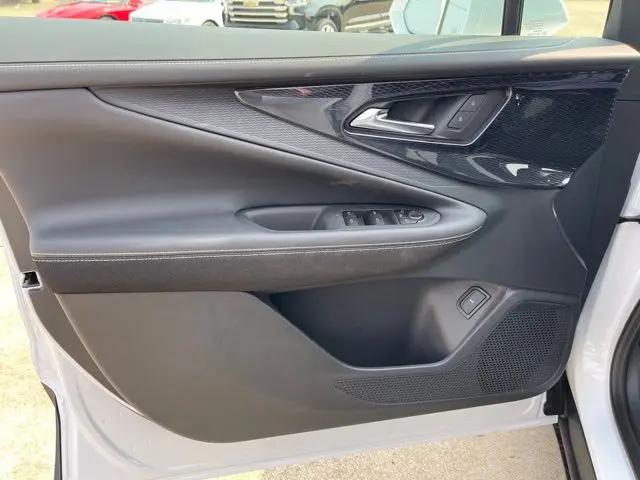 2026 Chevrolet V Blazer FWD LT