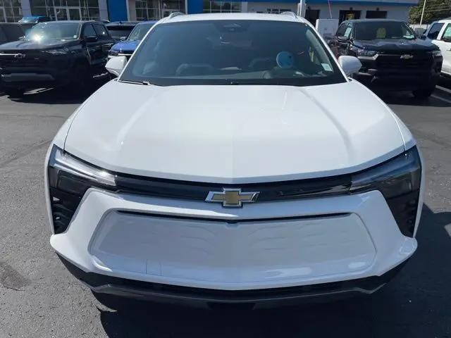 2026 Chevrolet V Blazer FWD LT