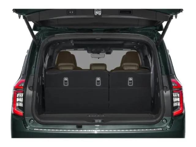 2025 Nissan Armada Platinum Reserve 4WD