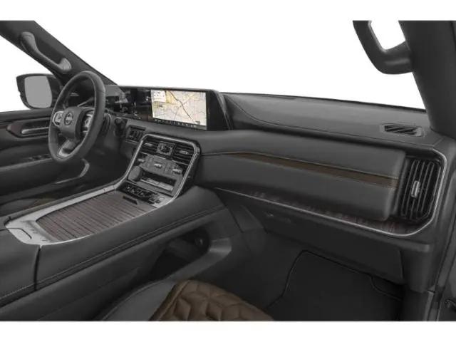 2025 Nissan Armada Platinum Reserve 4WD