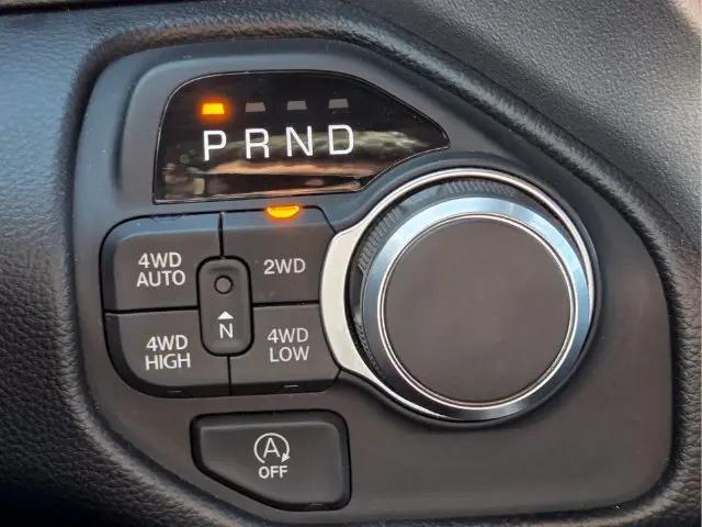 2025 Ram 1500 Big Horn Crew Cab 4x4 57 Box