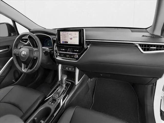 2025 Toyota Corolla Cross XLE