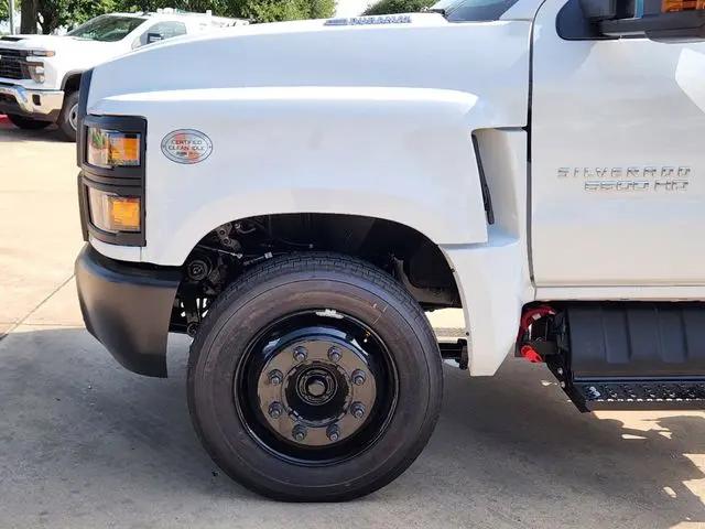 2024 Chevrolet Silverado MD Work Truck