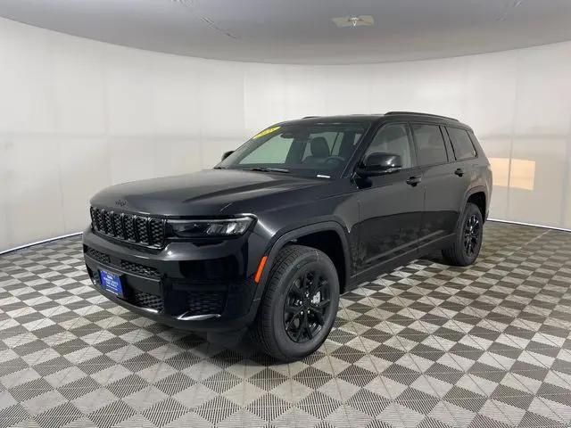 2025 Jeep Grand Cherokee L Altitude 4x4 for sale in Bremerton, WA