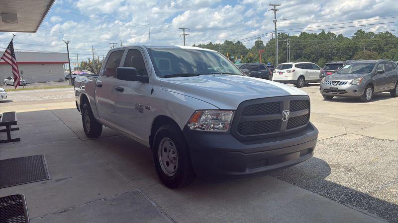 2022 Ram 1500 Classic Tradesman Crew Cab 4x2 5'7" Box