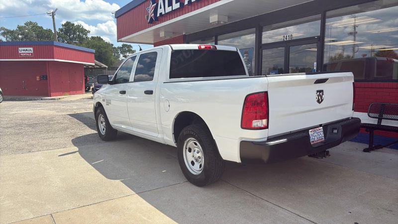 2022 Ram 1500 Classic Tradesman Crew Cab 4x2 5'7" Box