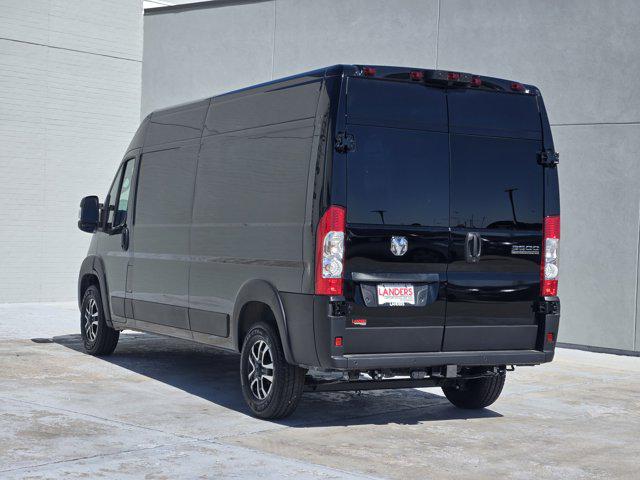 2026 Ram ProMaster Cargo Van SLT