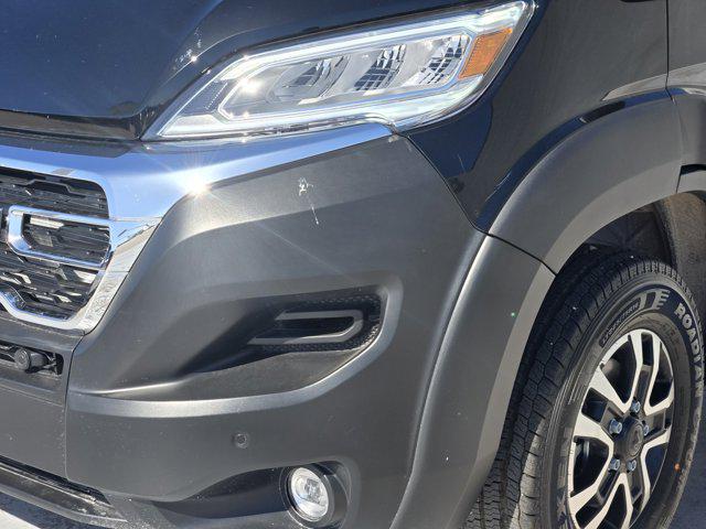 2026 Ram ProMaster Cargo Van SLT