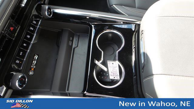 2025 Chevrolet Tahoe 4WD Premier