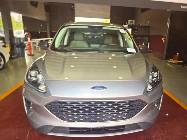 2022 Ford Escape SE Hybrid