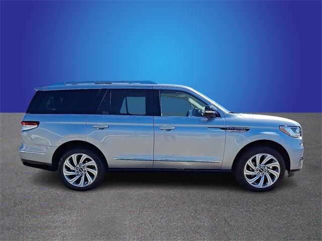 2024 Lincoln Navigator Premiere