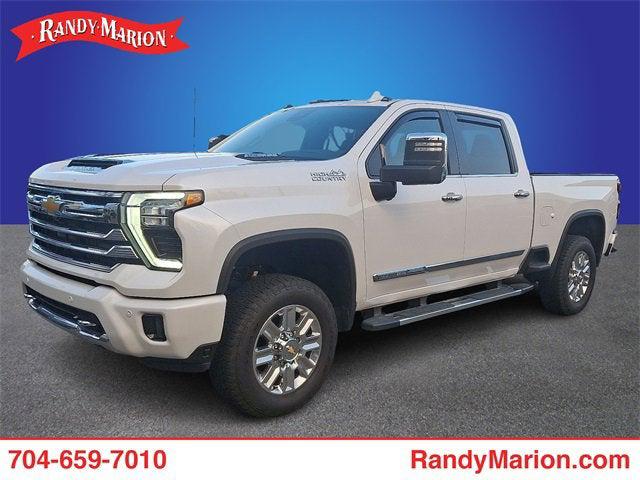 2025 Chevrolet Silverado 2500HD 4WD Crew Cab Standard Bed High Country