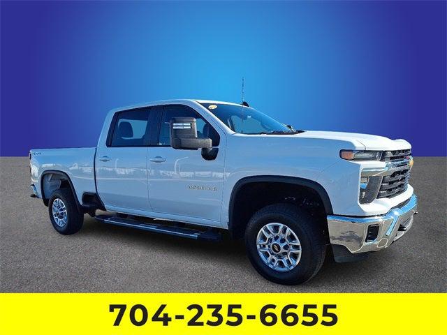 2024 Chevrolet Silverado 2500HD 4WD Crew Cab Standard Bed LT
