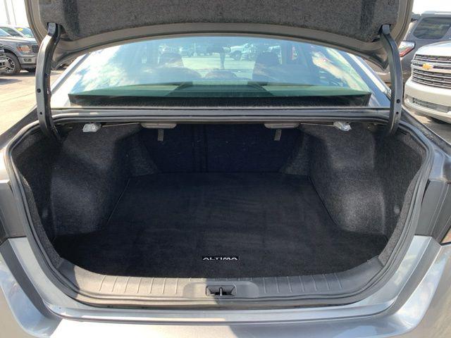 2023 Nissan Altima SV FWD