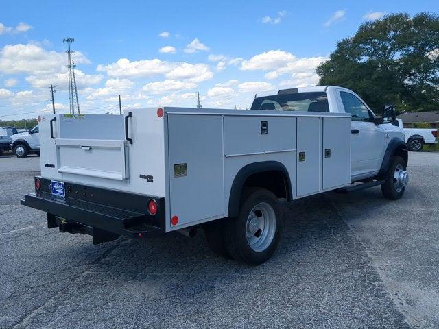 2025 RAM Ram 5500 Chassis Cab RAM 5500 TRADESMAN CHASSIS REGULAR CAB 4X4 84 CA 2025 RAM Ram 5500 Chassis Cab RAM 5500 TRADESMAN CHASSIS REGULAR CAB 4X4 84 CA