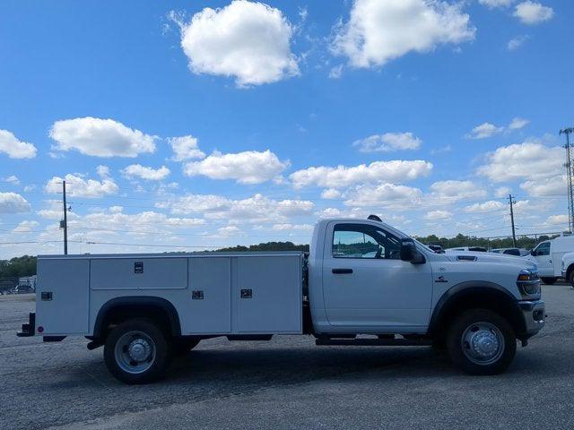 2025 RAM Ram 5500 Chassis Cab RAM 5500 TRADESMAN CHASSIS REGULAR CAB 4X4 84 CA 2025 RAM Ram 5500 Chassis Cab RAM 5500 TRADESMAN CHASSIS REGULAR CAB 4X4 84 CA