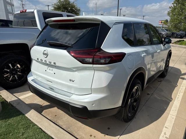 2024 Nissan Rogue SV FWD