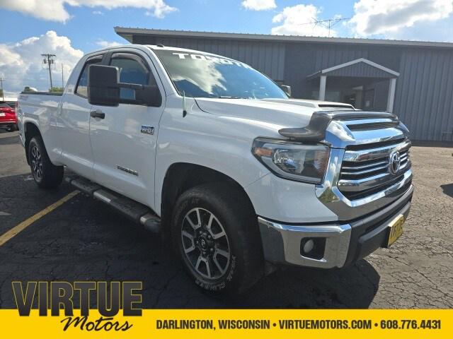 2017 Toyota Tundra SR5 5.7L V8