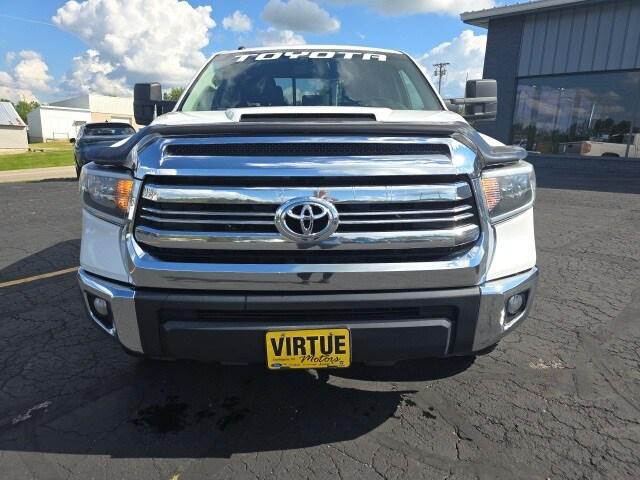 2017 Toyota Tundra SR5 5.7L V8