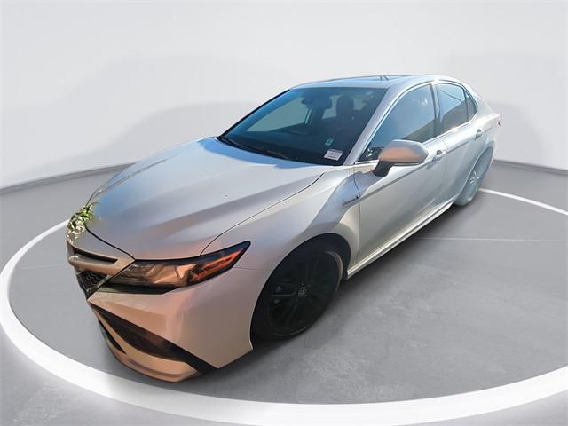 2021 Toyota Camry XSE Hybrid