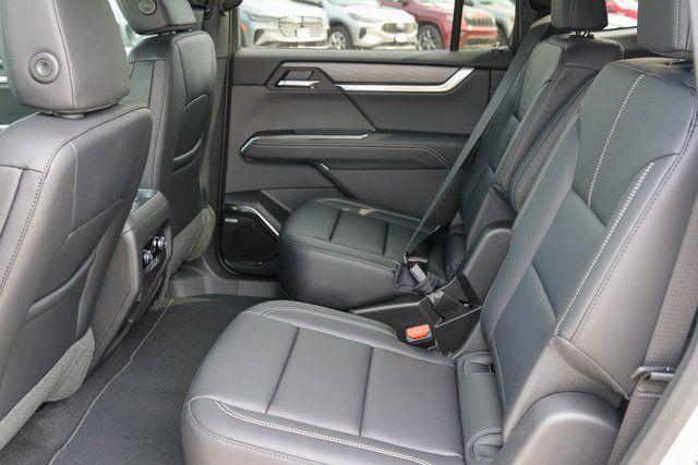 2026 GMC Acadia FWD Elevation