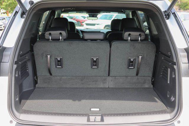 2026 GMC Acadia FWD Elevation