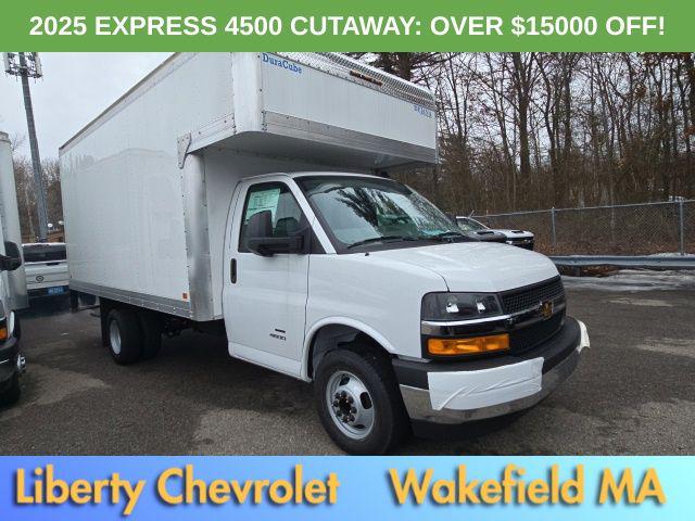 2025 Chevrolet Express Cutaway 4500 Van for sale in Wakefield, MA